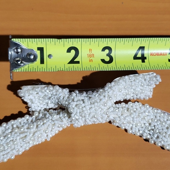 New- Faux Pearl Hair Barrette/ Clip - Picture 4 of 5